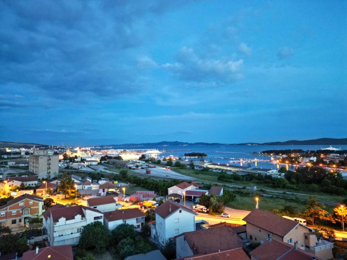 Bernie Apartments With A Pool Zadar Bagian luar foto